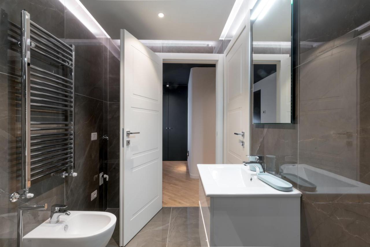 Brera Premium Apartment Near Duomo Wifi Милан Экстерьер фото