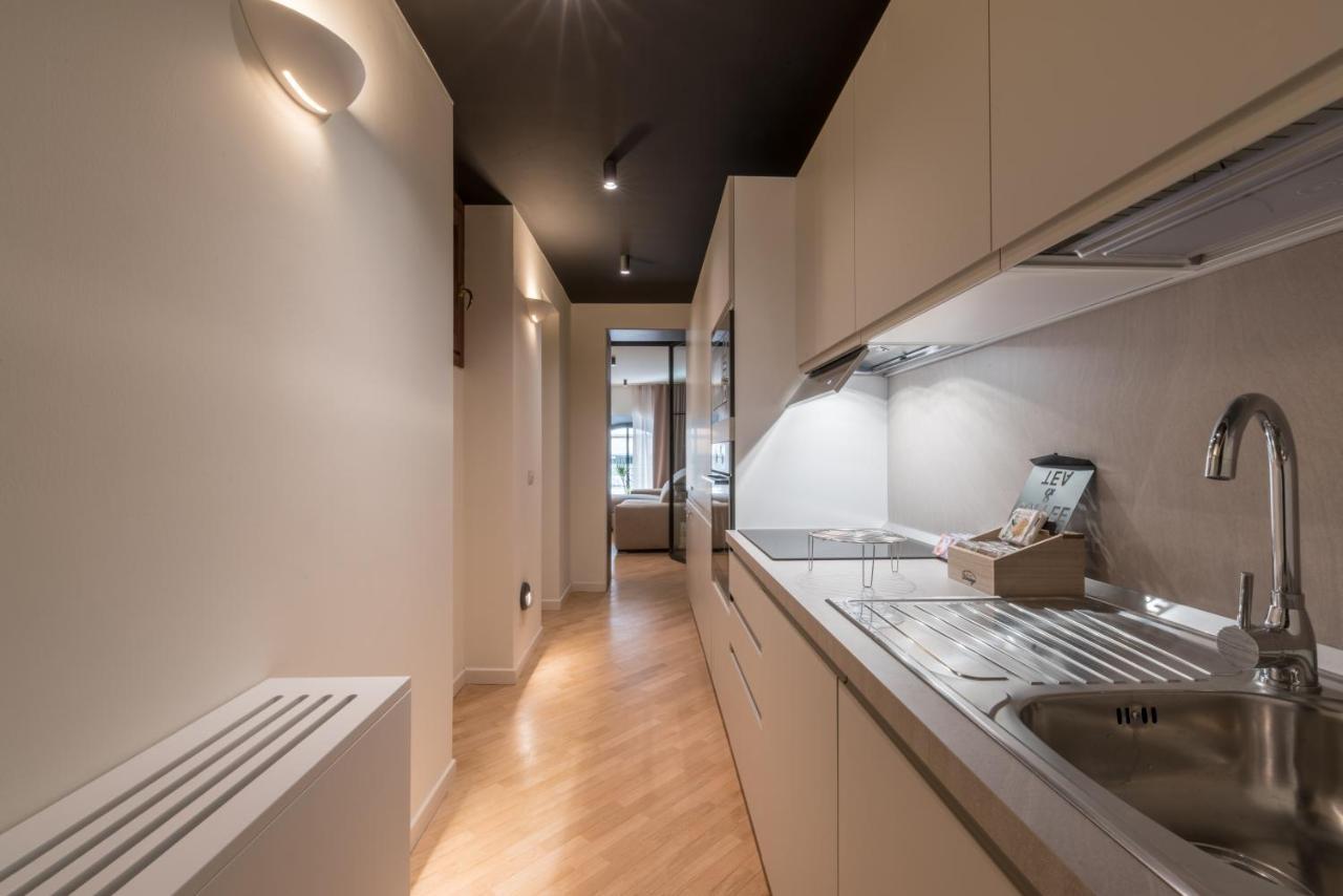 Brera Premium Apartment Near Duomo Wifi Милан Экстерьер фото
